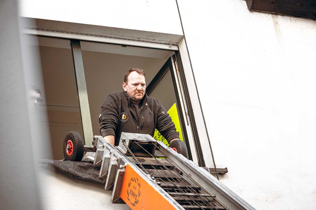 Umzuege Spezial Transporte Schlotmann Maerkischer Kreis Neuenrade Werdohl Plettenberg Senioren Einlagerung